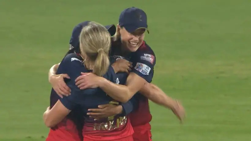 WPL 2024 RCBW vs UPW highlights Women Royal Challengers Bengaluru beats UP warriors by two runs