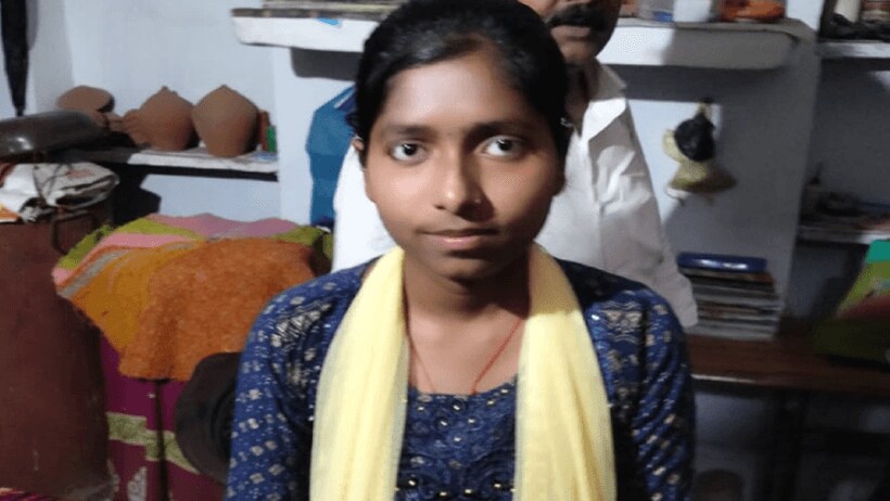 Bihar Board 12th Commerce Topper Komal Kumari