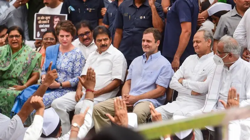 rahul priyanka gandhi