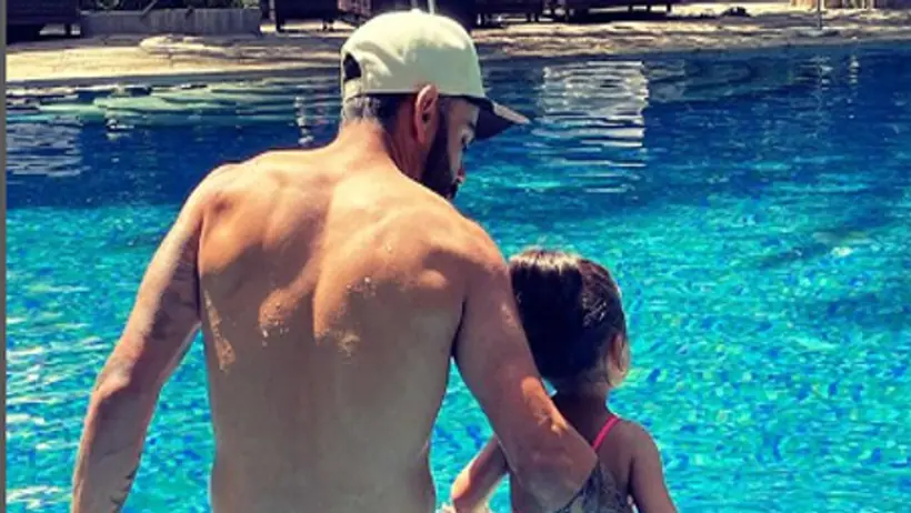 virat Kohli shares beautiful picture with daughter vamika