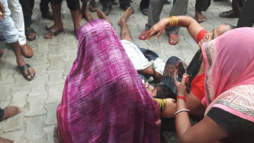 पति की आंखों को खा रही थीं चीटियां, पत्नी बिलखते हुए बोली, लाश पर एक कपड़ा तो ढ़क देते