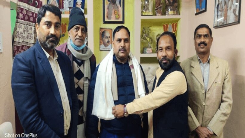 Inside  Story: भाजपा ने बागियों को लुभाने के लिए बनाई खास रणनीति, इस तरह घर जा कर मनाए जा रहे नेता