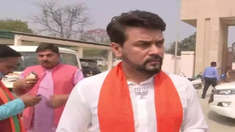 यूपी चुनाव: अनुराग ठाकुर ने सपा पर साधा निशाना, कहा  जिन्होंने रामभक्तों को भुना, कर दो उनका EVM सूना