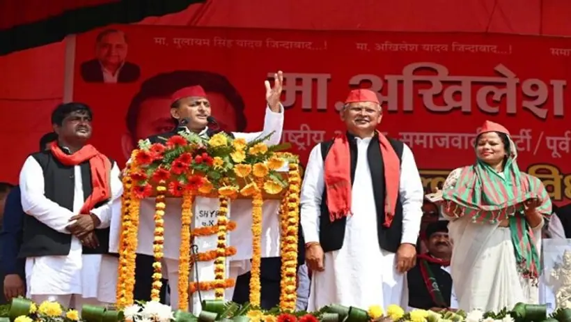 यूपी चुनाव: गोरखपुर में अखिलेश ने BJP पर साधा निशाना, कहा  भाजपा ने देश और प्रदेश को पीछे ले जाने का किया काम