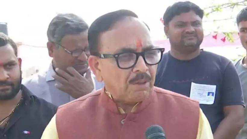 यूपी चुनाव: मंत्री महेंद्र नाथ पांडे बोले  फिर से 5 साल ऐसी सरकार देंगे जो कारोबार को बढ़ाने का कार्य करेगी