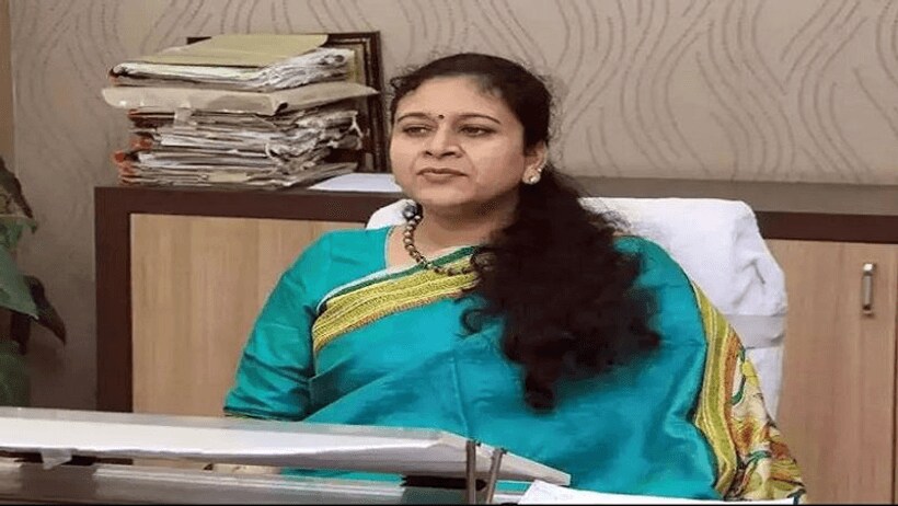नोएडा सीईओ रितु माहेश्वरी को सुप्रीम कोर्ट से लगा बड़ा झटका, कहा  दिनचर्या हो गई है आदेशों का उल्लंघन