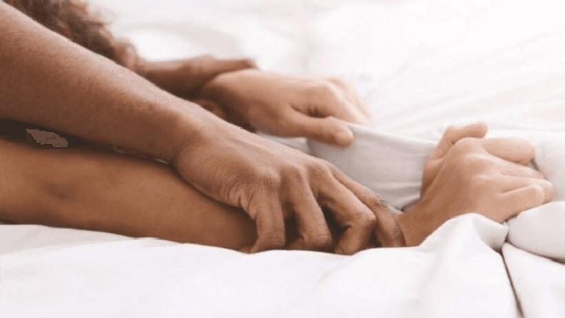 पत्नी के साथ संबंध बना रहा था व्यक्ति, दस मिनट में चली गई याददाश्त, परेशान पत्नी इस स्थिति में...