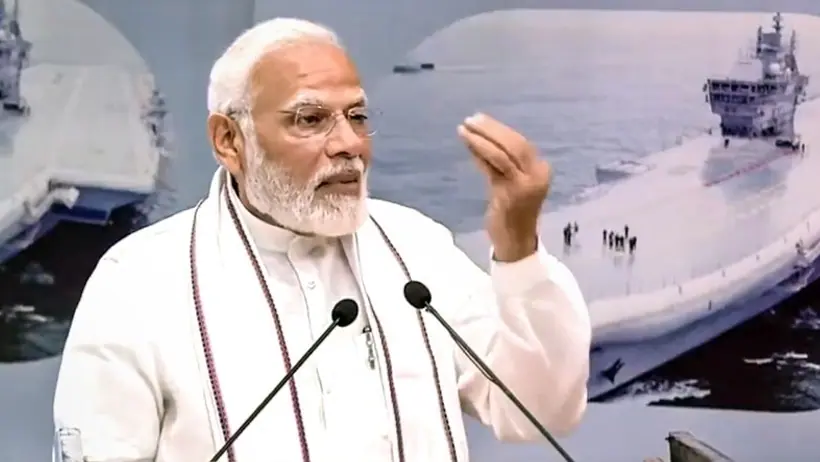 'स्वावलंबन' में पीएम मोदी के स्पीच की 5 बड़ी बातें, जानिए कैसे रक्षा क्षेत्र में आत्मनिर्भर हो रहा देश