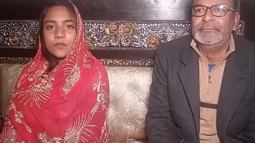 18 साल की लड़की का 60 साल के शख्स पर आया दिल, बताया बुजुर्ग से शादी करने के क्या हैं फायदे