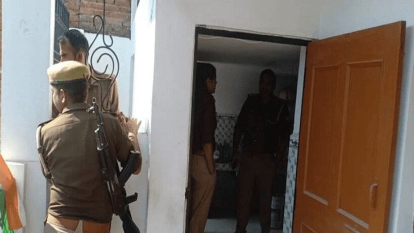 3 दिनों तक पिता की लाश के साथ रहा बेटा, पुलिस ने किया सवाल तो कोल्डड्रिंक पीते हुए बोला  मर गए होंगे