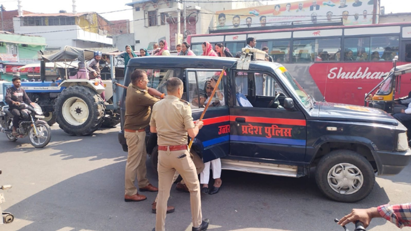 saharanpur behat ramzan controversy police lathicharge social media post