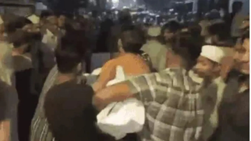  crime news aligarh murder sehri time youth shot dead cctv footage