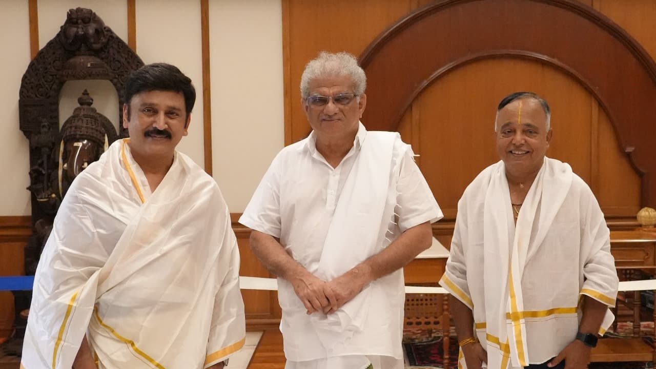 ramesh aravind visited sri kshetra dharmasthala and had darshan of sri ...