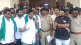 ಕುಡಿಯುವ ನೀರಿಗಾಗಿ ಮುನಿರಾಬಾದ್‌ನಲ್ಲಿ ರೈತರಿಂದ ಬೃಹತ್‌ ಪ್ರತಿಭಟನೆ