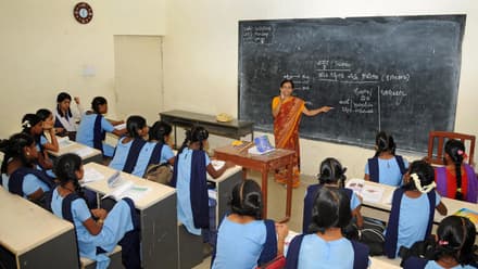 ಶಿಕ್ಷಕರ ಮೇಲೆ ಹೆಚ್ಚುತ್ತಿದೆ ಆನ್‌ಲೈನ್ ಕಾರ್ಯಭಾರ!