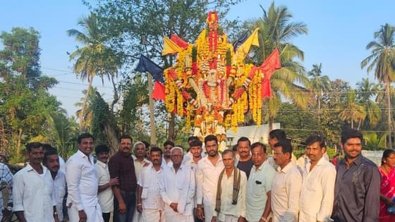 ನಡಕಲಪುರ ಗ್ರಾಮದ ಶ್ರೀಬಸವೇಶ್ವರ ಸ್ವಾಮಿಯ ಕೊಂಡೋತ್ಸವ