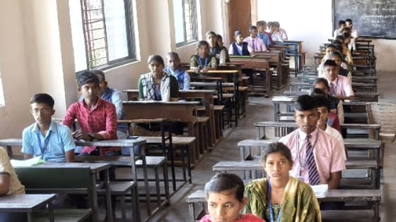 ಹಾಲ್‌ ಟಿಕೆಟ್‌ ಸಿಗದೆ 25 ವಿದ್ಯಾರ್ಥಿಗಳು ಪರೀಕ್ಷೆ ವಂಚಿತ