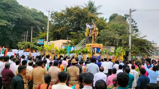 ಸಂವಿಧಾನದಿಂದ ಎಲ್ಲರಿಗೂ ಸಮಾನತೆ: ಶಾಸಕ ಆನಂದ್‌